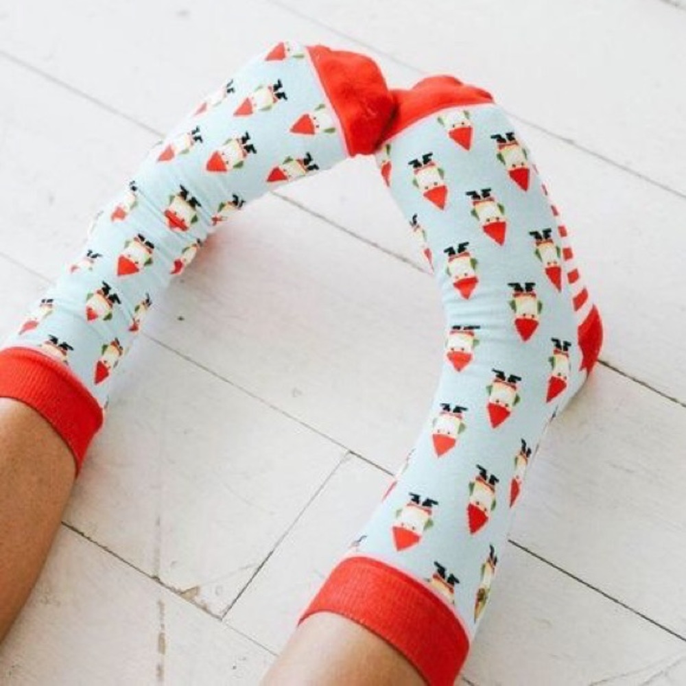 🎄Garden Gnome Socks Holiday Christmas Festive - Picture 1 of 7